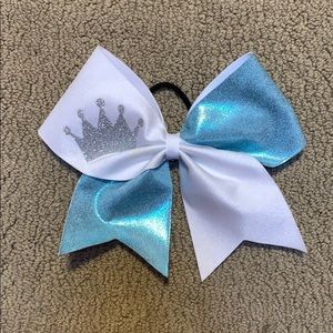 Cheer Bow